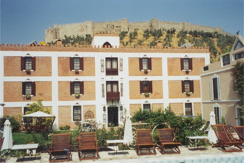 selcuk hotel castle