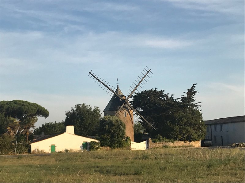 London France Jul2019 0600