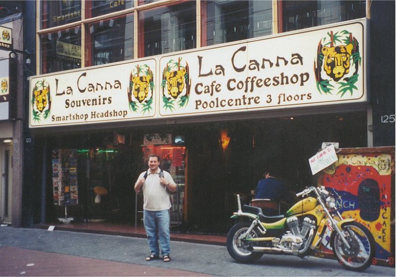 amsterdam darryl coffeeshop