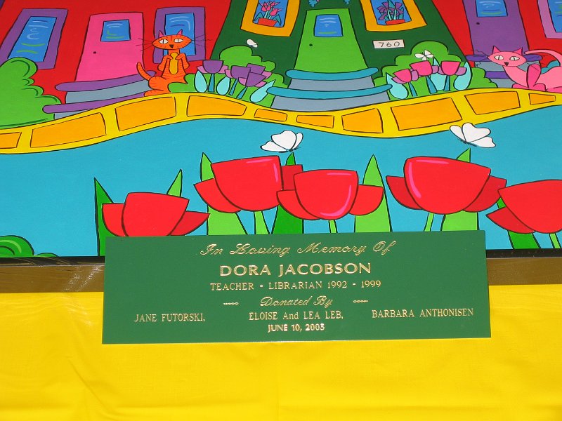 dora tribute 0020
