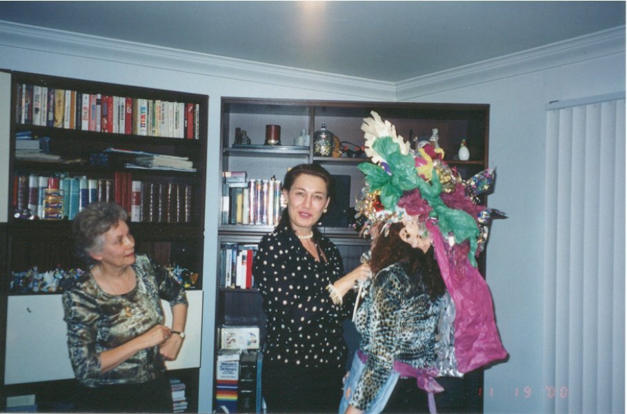 lisa_rebecca_dora
